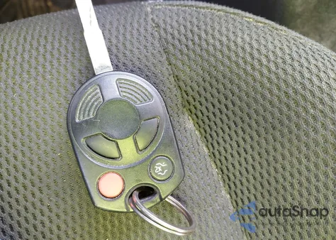 2012 Ford Focus S z USA, uszkodzony, nr VIN 1FAHP3E23CL229372